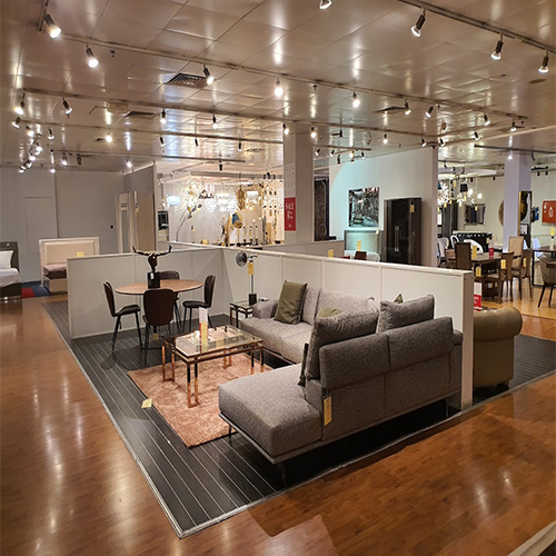 CHATTLES AND MORE @ DEIRA